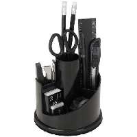 ÍRÓSZERTARTÓ H-TONE, FORGATHATÓ, FELSZERELT, OLLÓ,VÁGÓKÉS,HEGYEZŐ,RADÍR,CERUZA,GOLYÓSTOLL,VONALZÓ,TŰZŐGÉP,TŰZŐKAPOCS,GÉMKAPOCS,TÉRKÉPTŰ, FEKETE